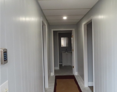 4449 E Genesee Street - Photo Thumbnail 11