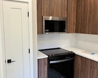 3201 Lenox Road Ne - Photo Thumbnail 11