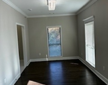 3201 Lenox Road Ne - Photo Thumbnail 9