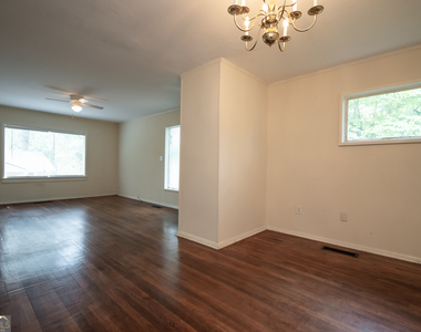 175 Habersham Way - Photo Thumbnail 16