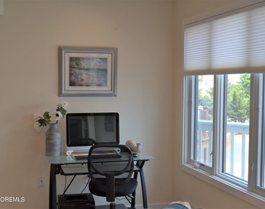 900 Ocean Avenue - Photo Thumbnail 25