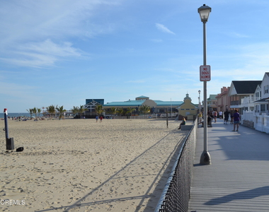 900 Ocean Avenue - Photo Thumbnail 7
