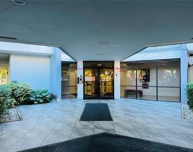 1300 Ne Miami Gardens Drive - Photo Thumbnail 9