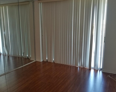 1300 Ne Miami Gardens Drive - Photo Thumbnail 4