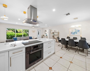 4804-4806 Ne 21st Avenue - Photo Thumbnail 9