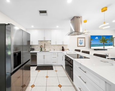 4804-4806 Ne 21st Avenue - Photo Thumbnail 8