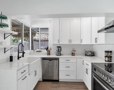 2233 Se 15th Street - Photo Thumbnail 29