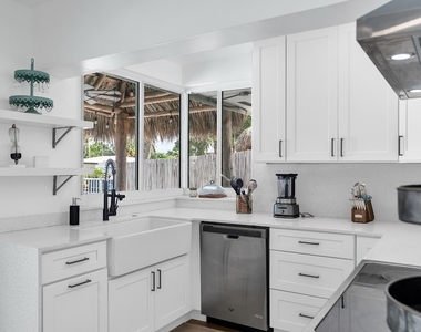 2233 Se 15th Street - Photo Thumbnail 30
