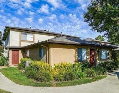 5977 Nelda Street - Photo Thumbnail 13
