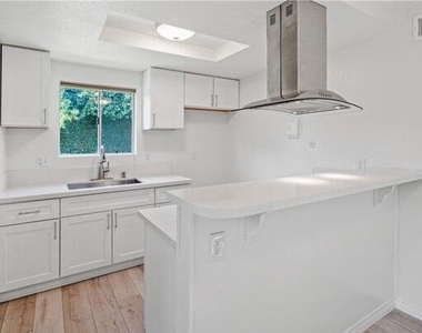 5977 Nelda Street - Photo Thumbnail 4