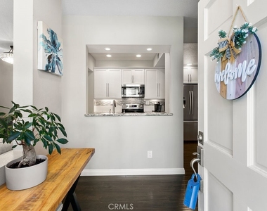 19 Dover Pl - Photo Thumbnail 3