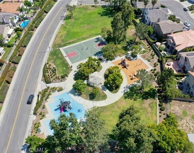 19 Dover Pl - Photo Thumbnail 36