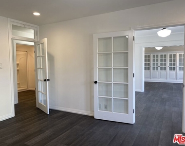619 S La Brea Avenue - Photo Thumbnail 9