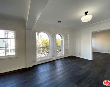 619 S La Brea Avenue - Photo Thumbnail 4