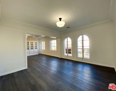 619 S La Brea Avenue - Photo Thumbnail 7