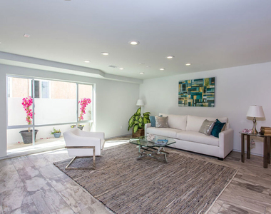615 6th Avenue - Photo Thumbnail 28