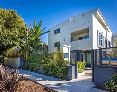 615 6th Avenue - Photo Thumbnail 38