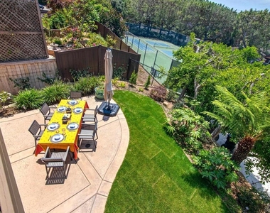 2452 Azure Coast Dr - Photo Thumbnail 4
