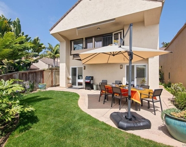2452 Azure Coast Dr - Photo Thumbnail 35