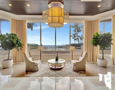 2700 N Ocean Drive - Photo Thumbnail 3