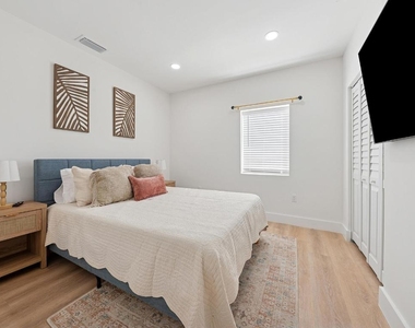 125 Nw 3rd Avenue - Photo Thumbnail 29