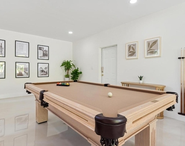 125 Nw 3rd Avenue - Photo Thumbnail 19