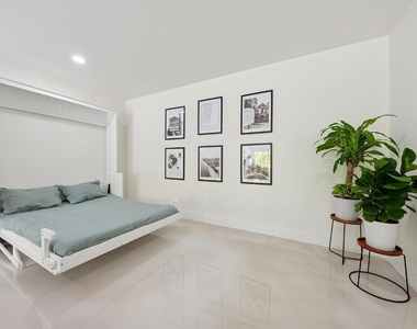 125 Nw 3rd Avenue - Photo Thumbnail 23