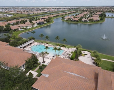 10231 Sw Latium Way - Photo Thumbnail 37