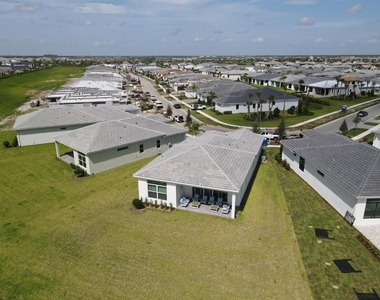 10231 Sw Latium Way - Photo Thumbnail 28