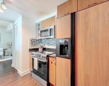 700 E Boynton Beach Boulevard - Photo Thumbnail 10
