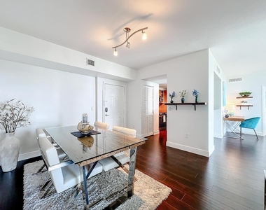 700 E Boynton Beach Boulevard - Photo Thumbnail 8