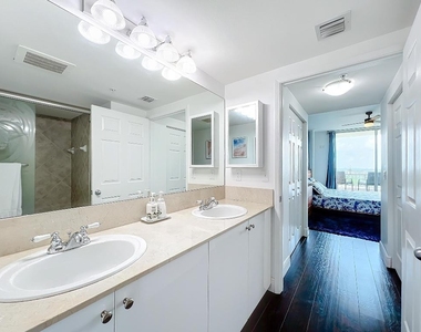 700 E Boynton Beach Boulevard - Photo Thumbnail 22