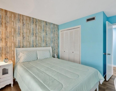11000 S Ocean Drive - Photo Thumbnail 14