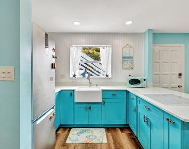 11000 S Ocean Drive - Photo Thumbnail 4