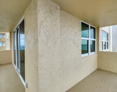 5440 N Ocean Drive - Photo Thumbnail 47