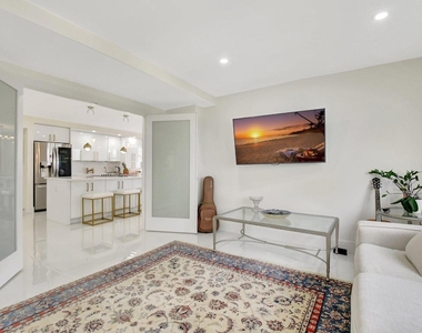 5440 N Ocean Drive - Photo Thumbnail 29