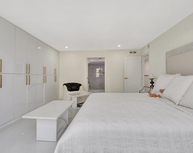 5440 N Ocean Drive - Photo Thumbnail 38