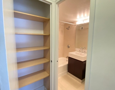 220 E 63rd St - Photo Thumbnail 1