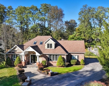 45 Evergreen Avenue - Photo Thumbnail 40