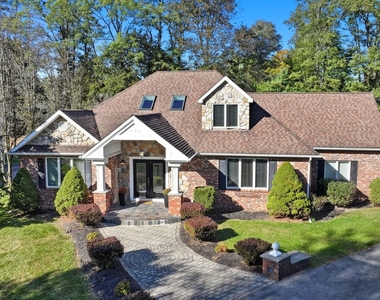 45 Evergreen Avenue - Photo Thumbnail 32
