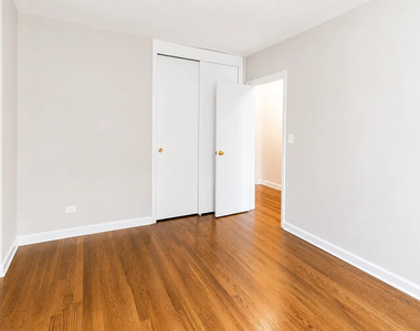 East 58th Street - Photo Thumbnail 1