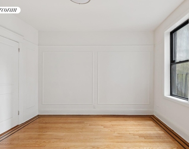 49 Willow Street - Photo Thumbnail 13