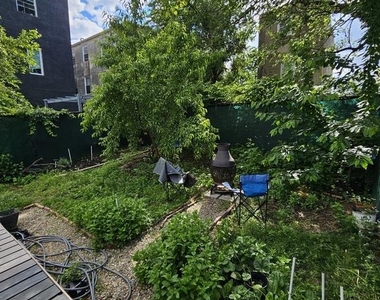 1400 N Bouvier Street - Photo Thumbnail 5