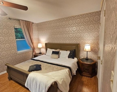1400 N Bouvier Street - Photo Thumbnail 21