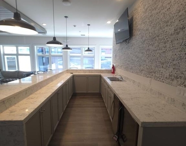 3925 Haverford Avenue - Photo Thumbnail 4