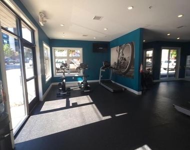 3925 Haverford Avenue - Photo Thumbnail 6