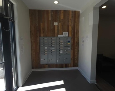 3925 Haverford Avenue - Photo Thumbnail 10