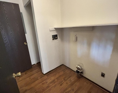 7640 Timbercreek Court - Photo Thumbnail 9