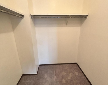 7640 Timbercreek Court - Photo Thumbnail 14