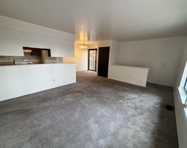 7640 Timbercreek Court - Photo Thumbnail 3